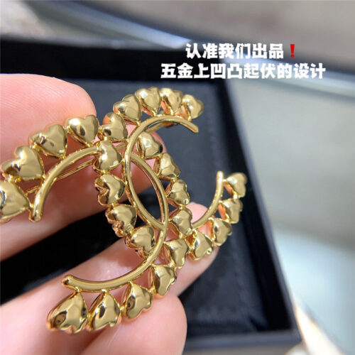 High Quality Luxury Chanel Full Circle Love C Brooch product detail