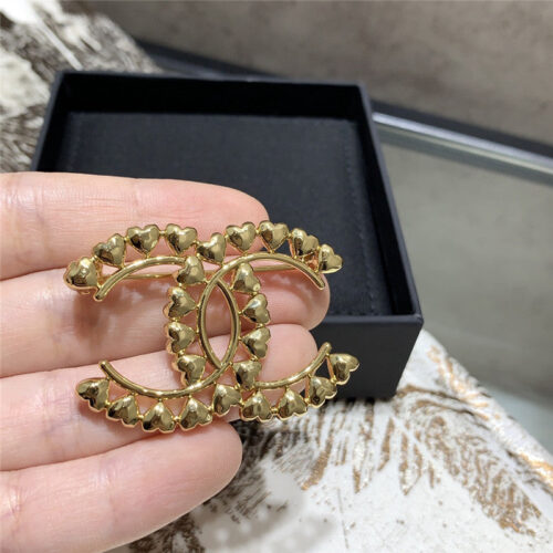 High Quality Luxury Chanel Full Circle Love C Brooch product detail