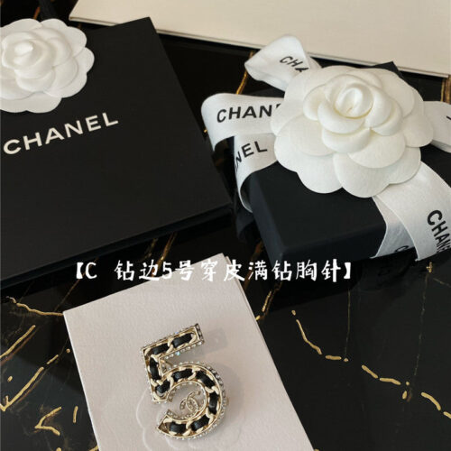High Quality Luxury Chanel No. 5 Limited Edition Brooch product detail