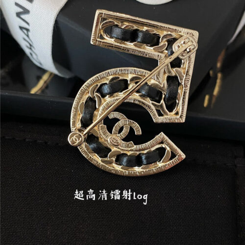 High Quality Luxury Chanel No. 5 Limited Edition Brooch alternate view