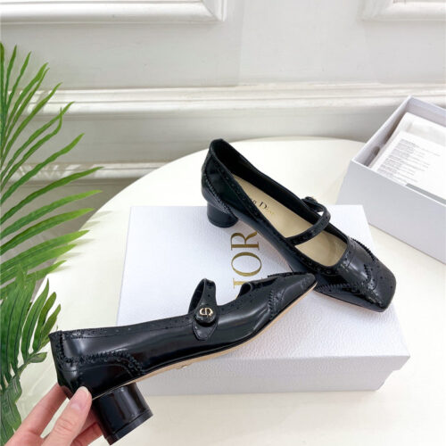High Quality Luxury Chanel Square Toe Punching Shoes – Style 63110 product detail