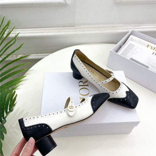 High Quality Luxury Chanel Square Toe Punching Shoes – Style 30342 product detail