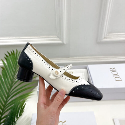 High Quality Luxury Chanel Square Toe Punching Shoes – Style 30342 alternate view