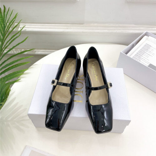 High Quality Luxury Dior Early Spring New Pearl Heel Shoes – Style 50470 product detail