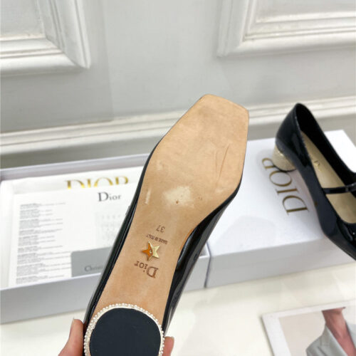 High Quality Luxury Dior Early Spring New Pearl Heel Shoes – Style 50470 product detail