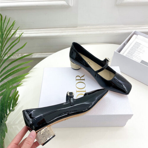 High Quality Luxury Dior Early Spring New Pearl Heel Shoes – Style 50470 product detail