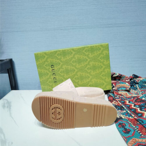 High Quality Luxury Gucci Latest Limited Edition Platform Sandals – Style 35795 alternate view