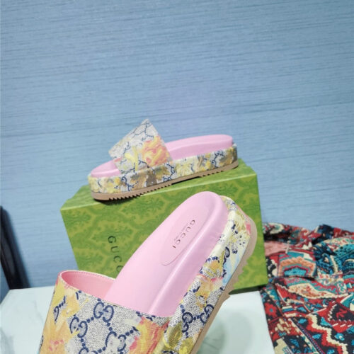 High Quality Luxury Gucci Latest Limited Edition Platform Sandals – Style 40883 product detail