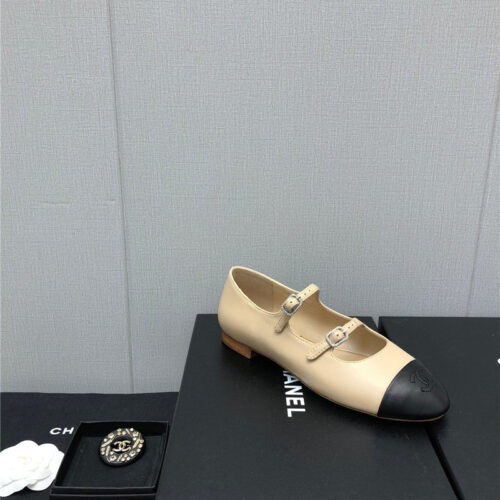 High Quality Luxury Chanel Classic Color Block Logo Shoes – Style 21190 product detail