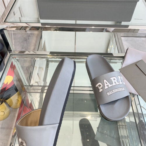 High Quality Luxury Balenciaga Comfort Slippers – Style 40099 product detail
