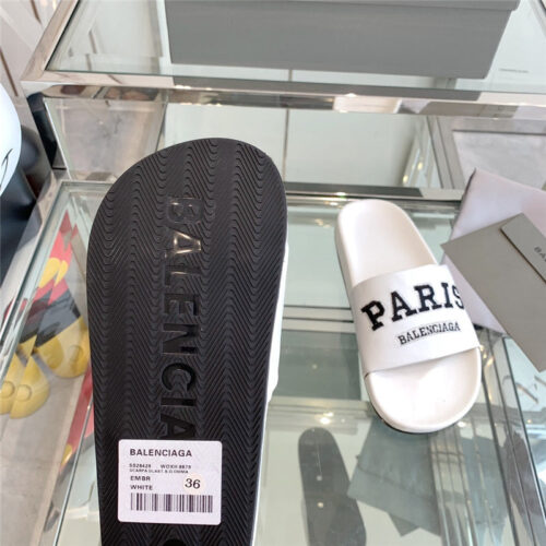 High Quality Luxury Balenciaga Comfort Slippers – Style 38403 product detail
