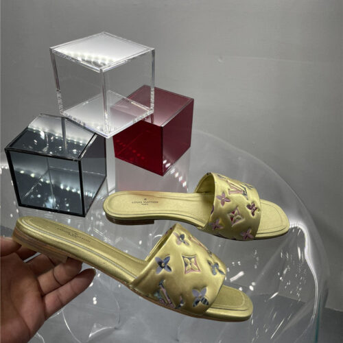 High Quality Luxury Louis Vuitton Classic Old Flower Flat Slippers – Style 96515 product detail