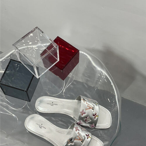 High Quality Luxury Louis Vuitton Classic Old Flower Flat Slippers