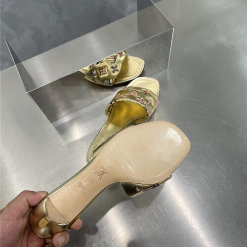 High Quality Luxury Louis Vuitton Classic Presbyopic High-Heeled Slippers product detail