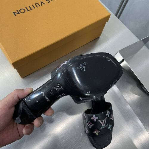High Quality Luxury Louis Vuitton Classic Presbyopic High-Heeled Slippers – Style 12323 product detail