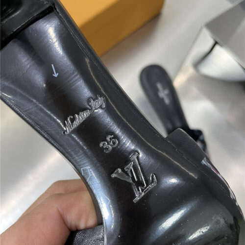 High Quality Luxury Louis Vuitton Classic Presbyopic High-Heeled Slippers – Style 12323 product detail