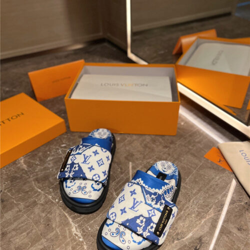 High Quality Luxury Louis Vuitton Spring New Presbyopic Sandals And Slippers product detail
