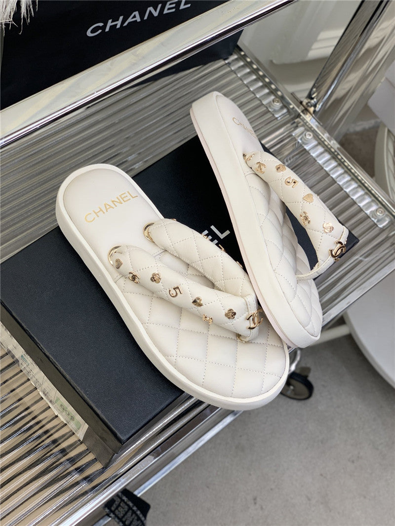 High Quality Luxury Chanel New Flip Flops – Style 96262 product detail
