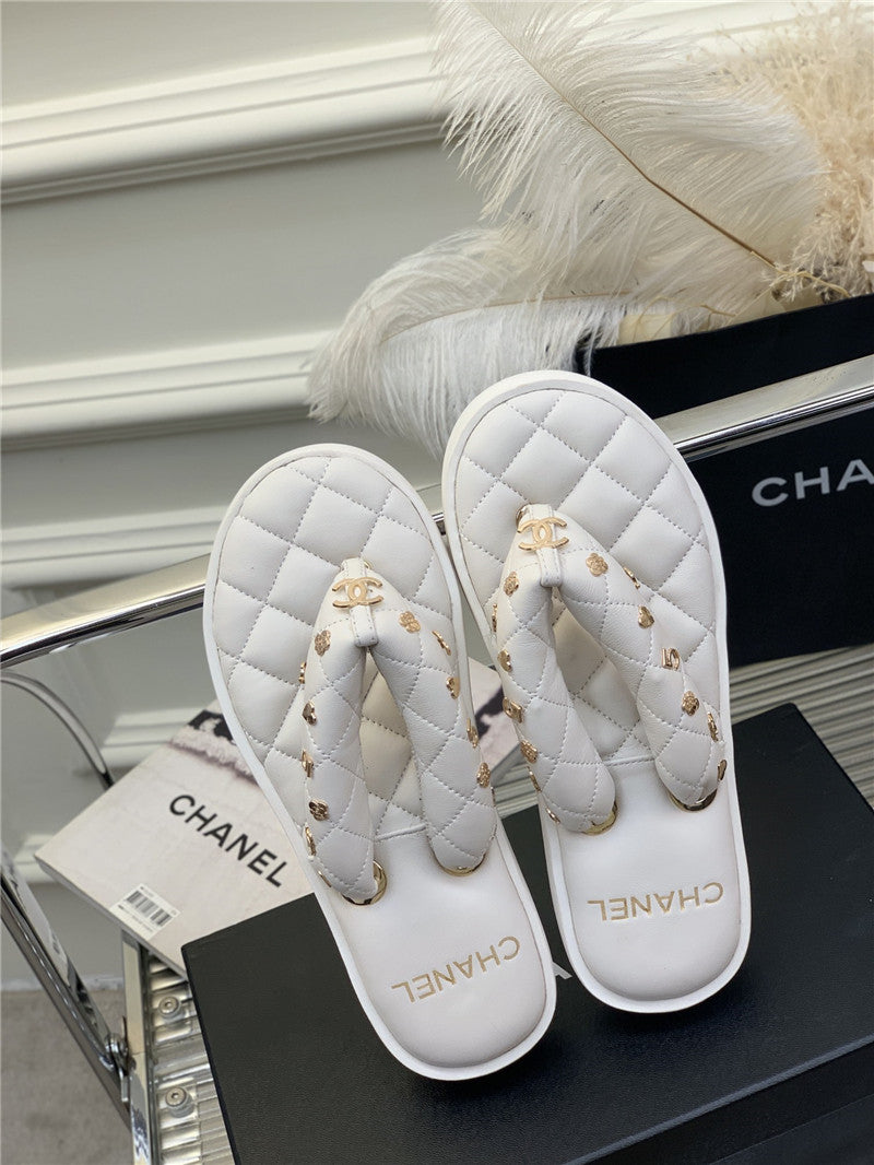 High Quality Luxury Chanel New Flip Flops – Style 96262 product detail
