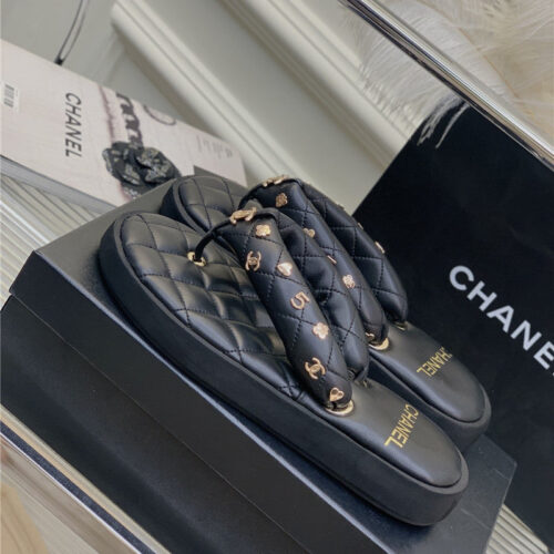 High Quality Luxury Chanel New Flip Flops – Style 40902 alternate view