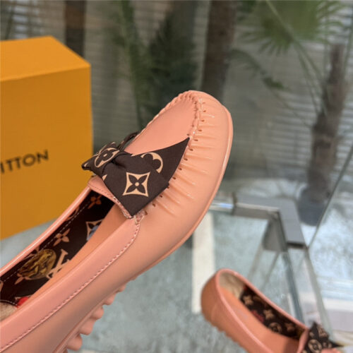 High Quality Luxury Louis Vuitton New Butterfly Fruit Frozen Shoes – Style 14915 product detail