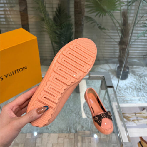 High Quality Luxury Louis Vuitton New Butterfly Fruit Frozen Shoes – Style 14915 product detail