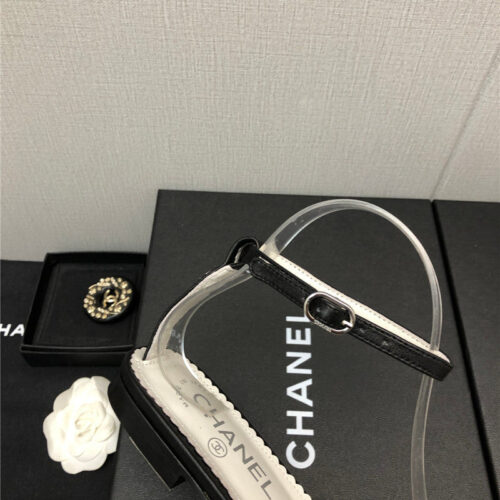 High Quality Luxury Chanel New Chain Flat Sandals product detail