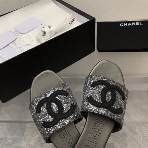 High Quality Luxury Chanel Classic Holiday Style Slippers product detail