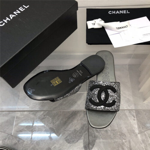 High Quality Luxury Chanel Classic Holiday Style Slippers product detail