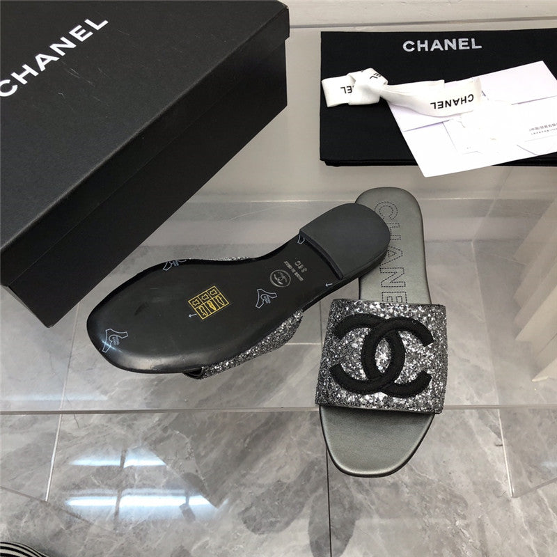 High Quality Luxury Chanel Classic Holiday Style Slippers product detail