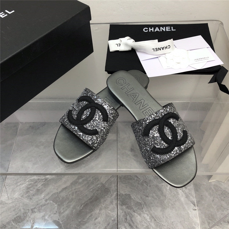 High Quality Luxury Chanel Classic Holiday Style Slippers product detail