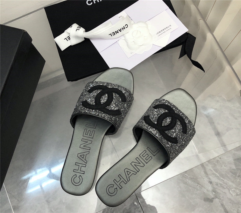 High Quality Luxury Chanel Classic Holiday Style Slippers product detail
