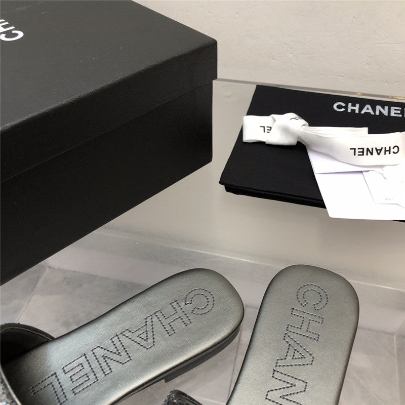 High Quality Luxury Chanel Classic Holiday Style Slippers product detail