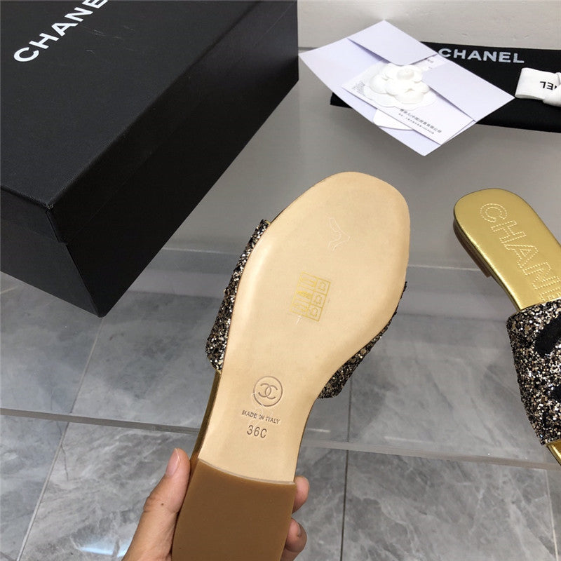 High Quality Luxury Chanel Classic Holiday Style Slippers – Style 80422 product detail