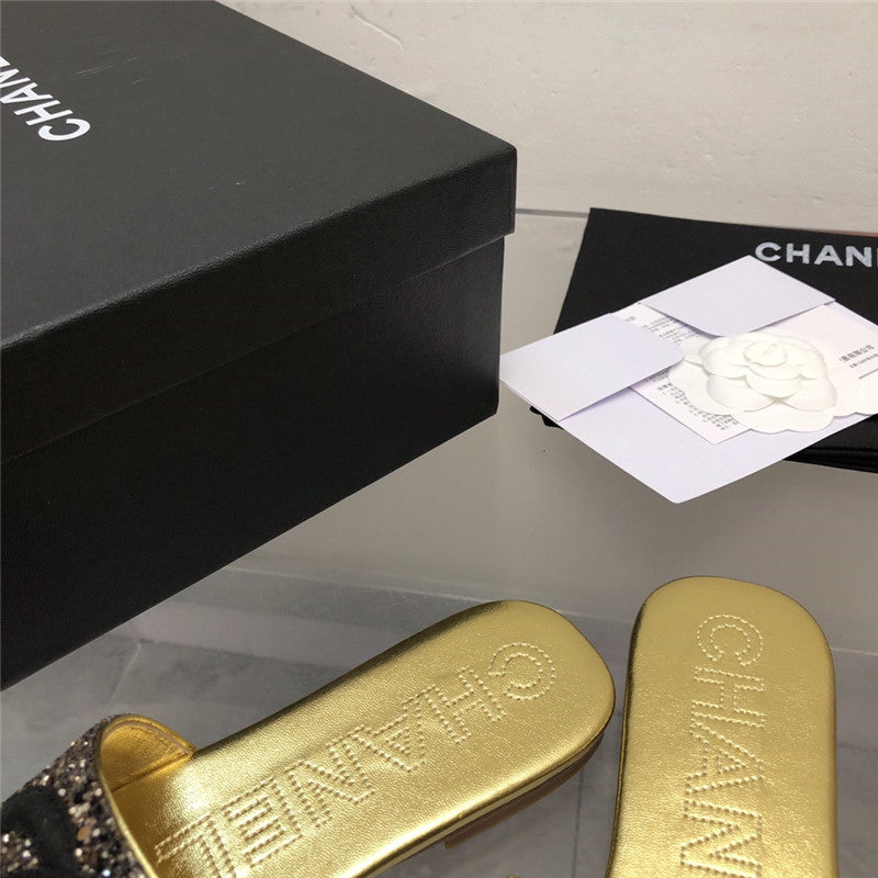 High Quality Luxury Chanel Classic Holiday Style Slippers – Style 80422 product detail