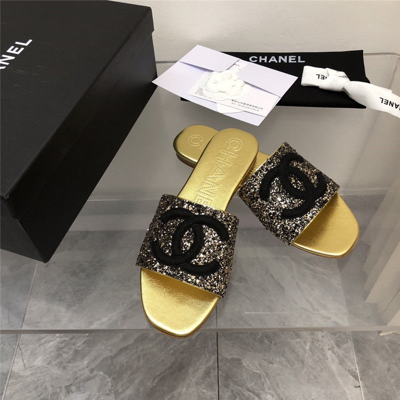 High Quality Luxury Chanel Classic Holiday Style Slippers – Style 80422 product detail