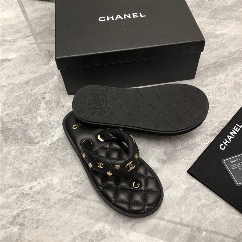 High Quality Luxury Chanel Explosion Iogo Slippers product detail