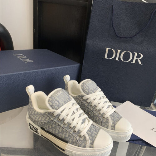 High Quality Luxury Dior Latest Electric Embroidered Lovers Bread Shoes – Style 55078 product detail
