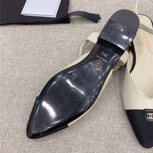 High Quality Luxury Chanel New Pointed Shoes product detail