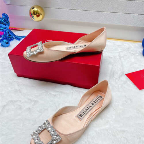 High Quality Luxury Roger Vivier New Rhinestone Hollow Ballet Shoes – Style 72628 product detail