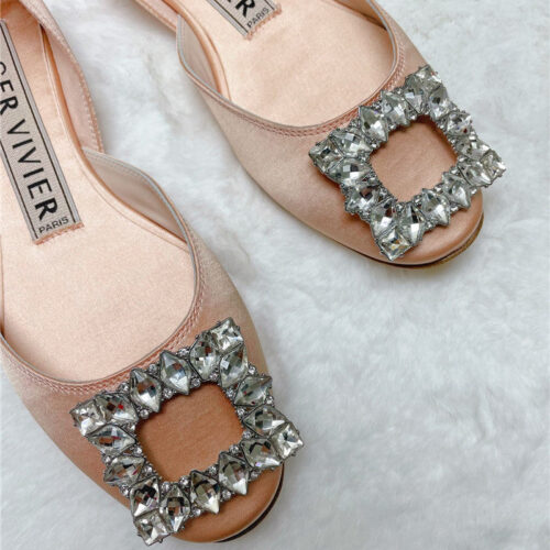 High Quality Luxury Roger Vivier New Rhinestone Hollow Ballet Shoes – Style 72628 product detail