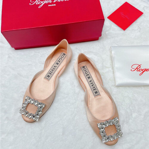 High Quality Luxury Roger Vivier New Rhinestone Hollow Ballet Shoes – Style 72628 product detail