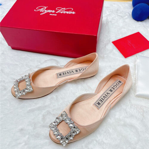High Quality Luxury Roger Vivier New Rhinestone Hollow Ballet Shoes – Style 72628
