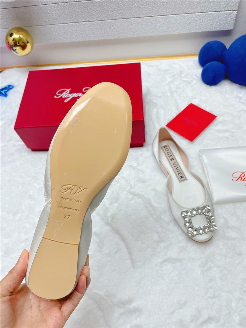 High Quality Luxury Roger Vivier New Rhinestone Hollow Ballet Shoes product detail