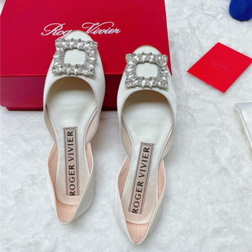 High Quality Luxury Roger Vivier New Rhinestone Hollow Ballet Shoes product detail