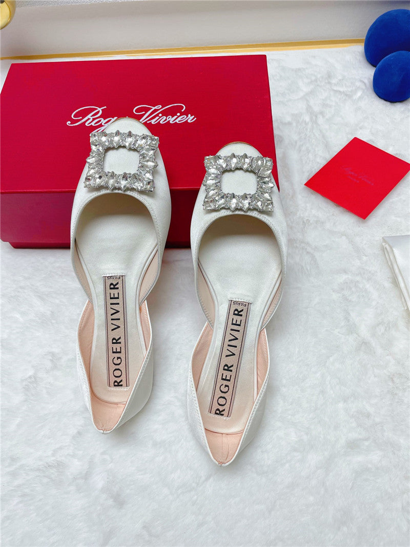 High Quality Luxury Roger Vivier New Rhinestone Hollow Ballet Shoes product detail
