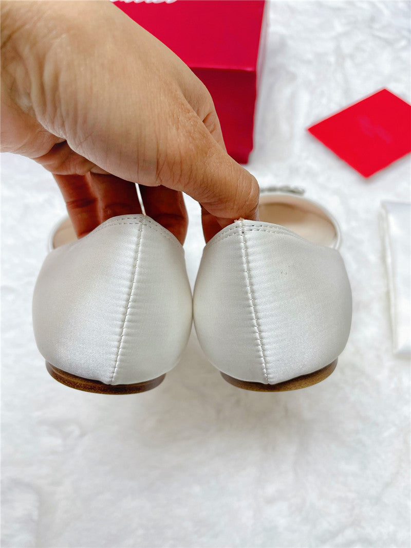 High Quality Luxury Roger Vivier New Rhinestone Hollow Ballet Shoes product detail