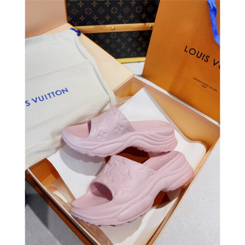 High Quality Luxury Louis Vuitton Advanced Lazy Wind Couple Slippers product detail