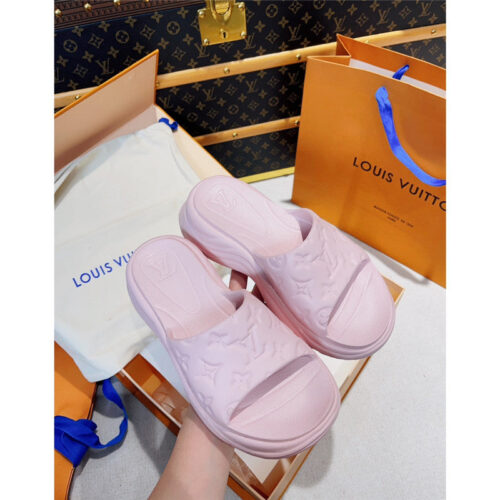 High Quality Luxury Louis Vuitton Advanced Lazy Wind Couple Slippers product detail