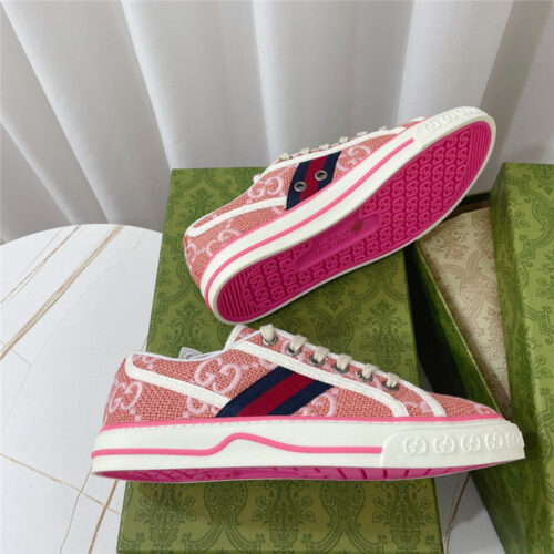 High Quality Luxury Gucci 1977 Classic Series Lovers Canvas Shoes – Style 76115 product detail